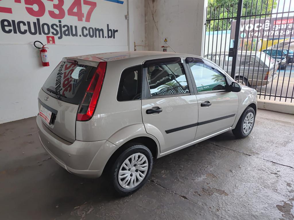 FORD Fiesta Hatch - Foto