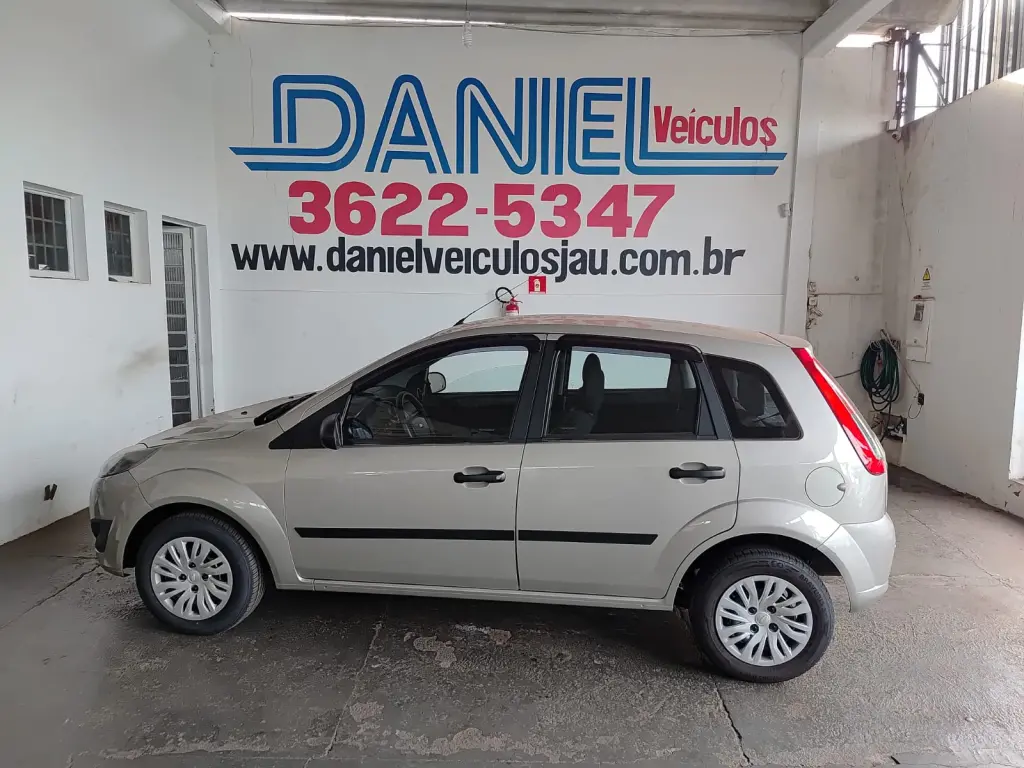 FORD Fiesta Hatch - Foto