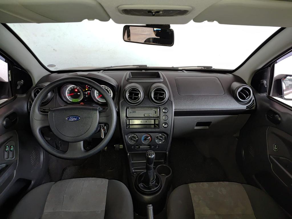 FORD Fiesta Hatch - Foto