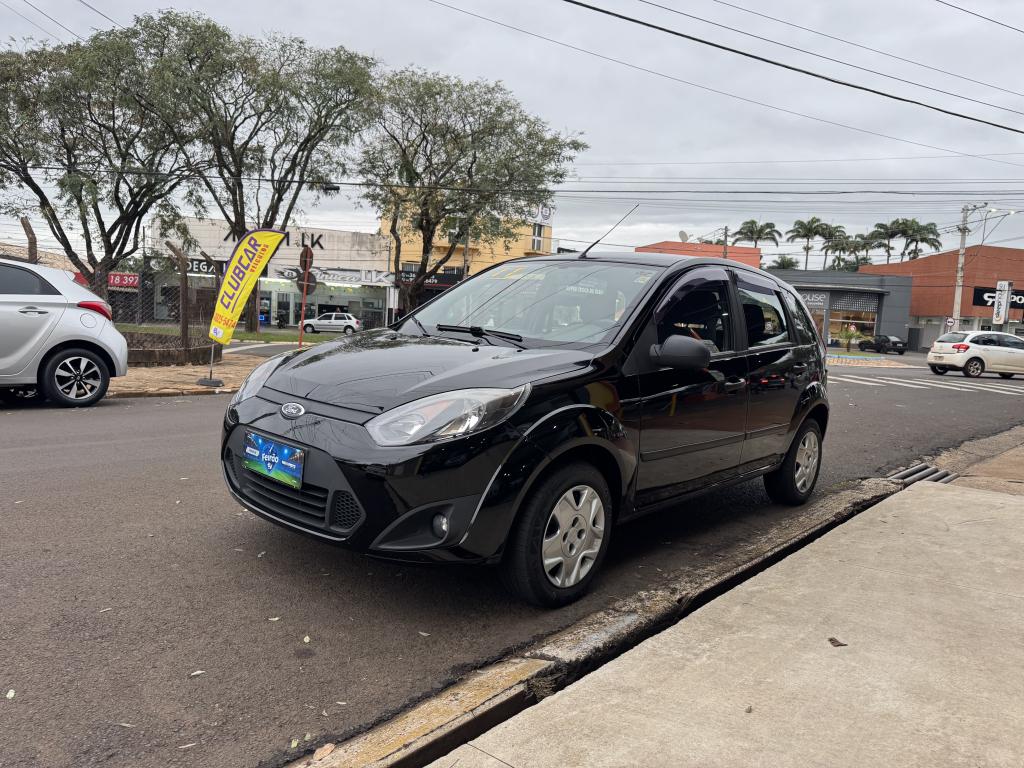 FORD Fiesta Hatch - Foto