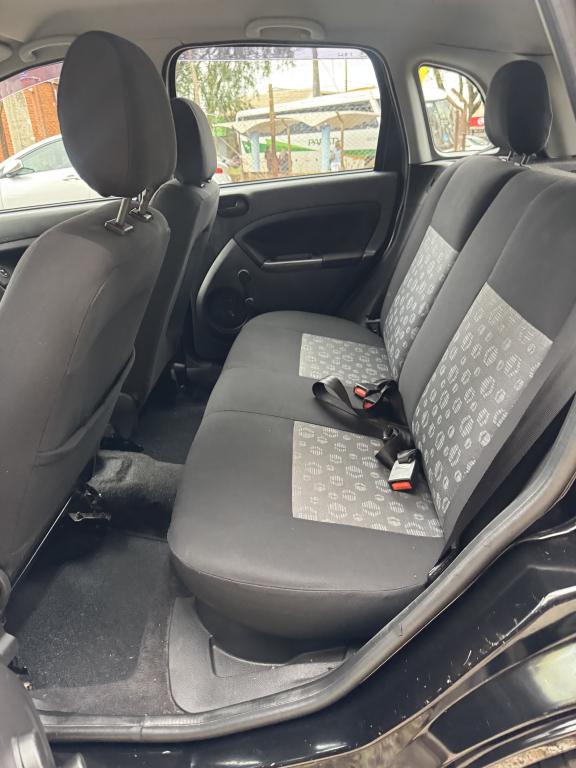 FORD Fiesta Hatch - Foto