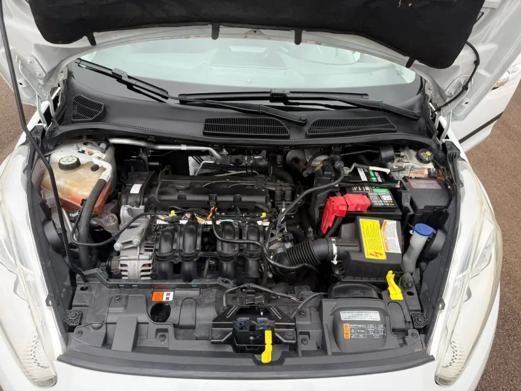 FORD Fiesta Hatch - Foto