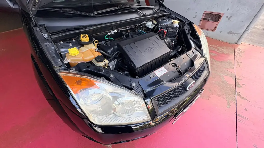 FORD Fiesta Hatch - Foto