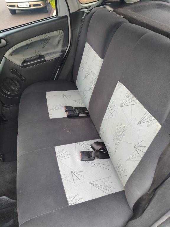 FORD Fiesta Hatch - Foto