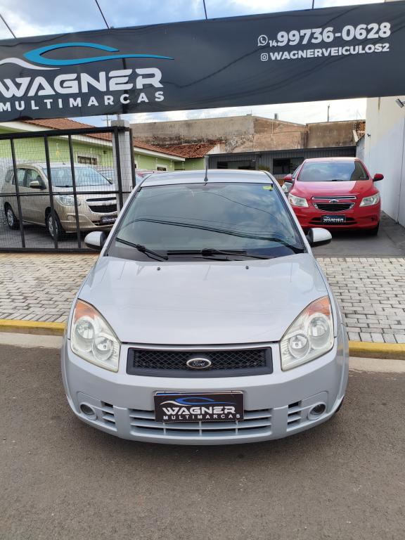FORD Fiesta Hatch - Foto
