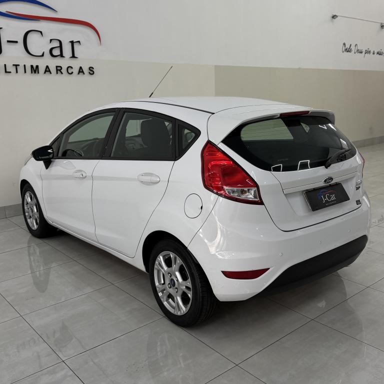FORD Fiesta Hatch - Foto