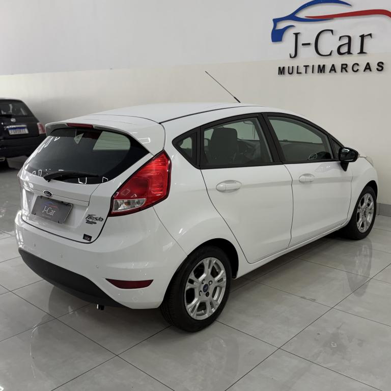 FORD Fiesta Hatch - Foto