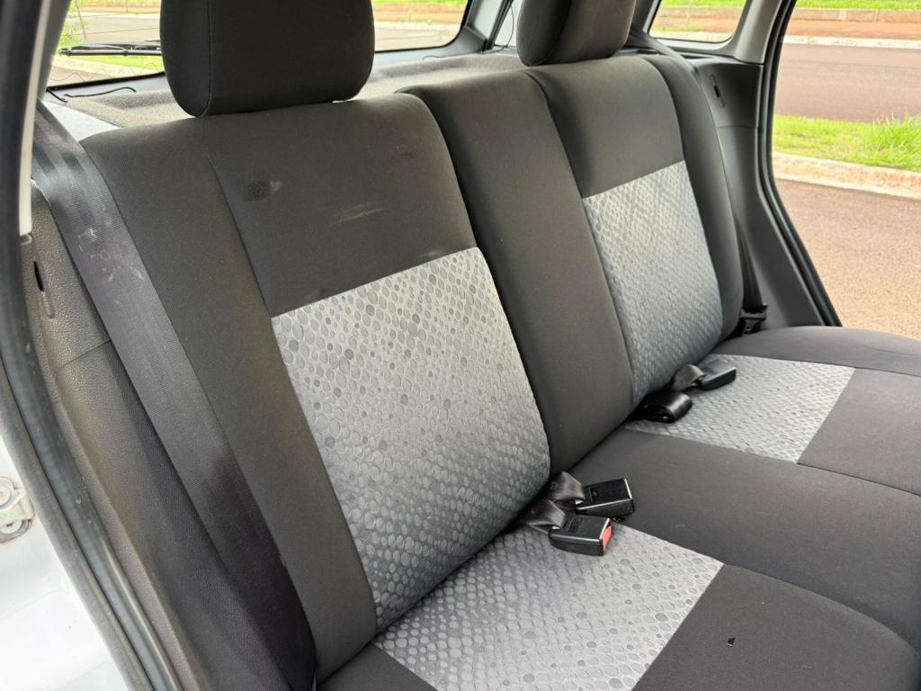 FORD Fiesta Hatch - Foto