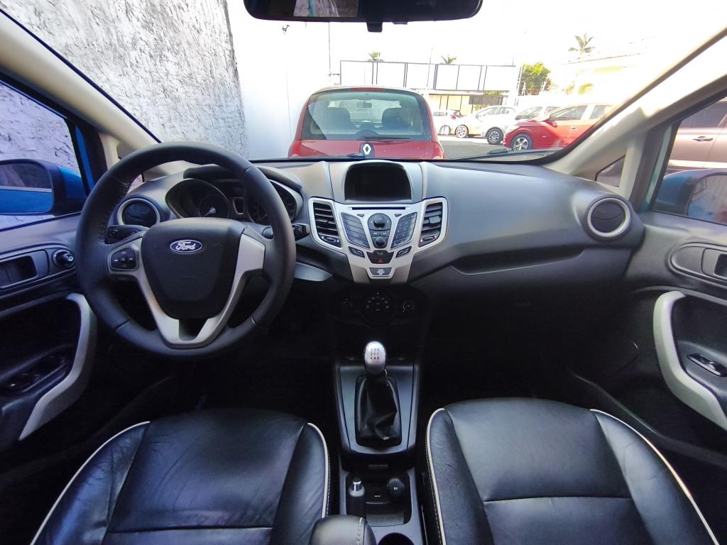 FORD Fiesta Hatch - Foto