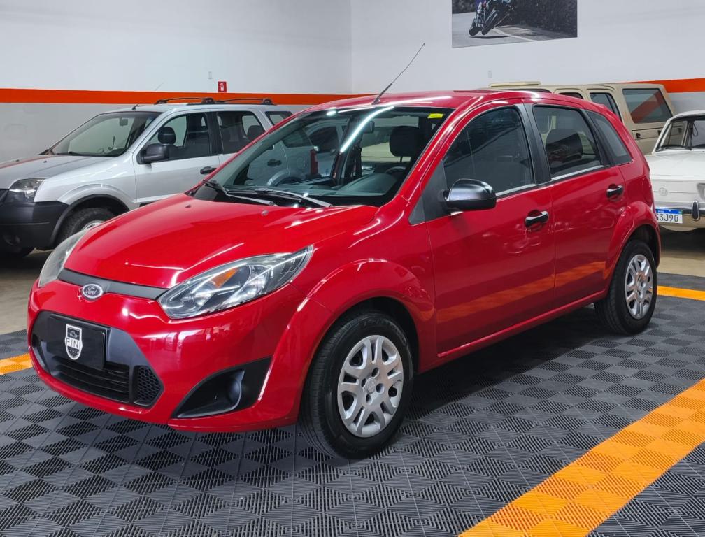 FORD Fiesta Hatch - Foto