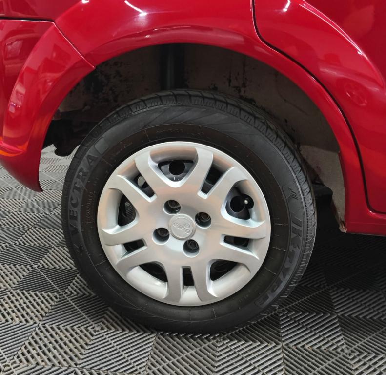FORD Fiesta Hatch - Foto
