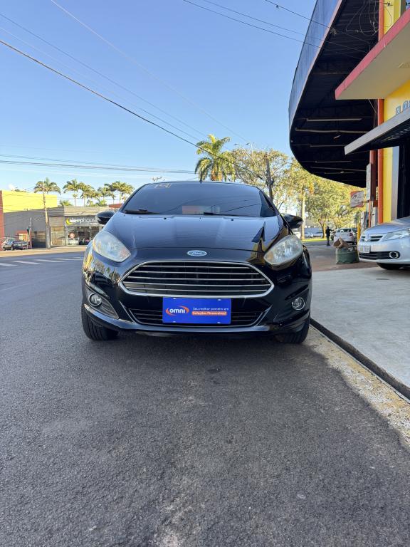 FORD Fiesta Hatch - Foto