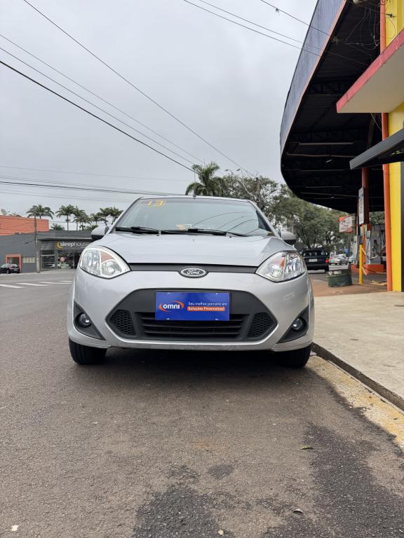 FORD Fiesta Hatch - Foto