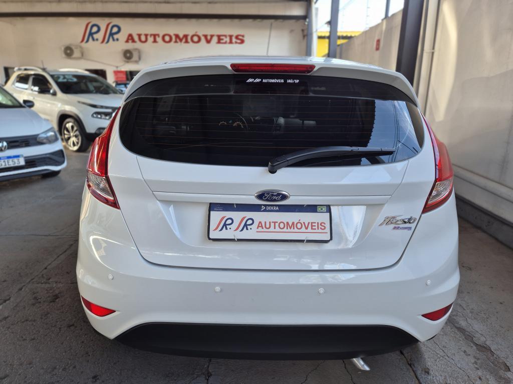 FORD Fiesta Hatch - Foto