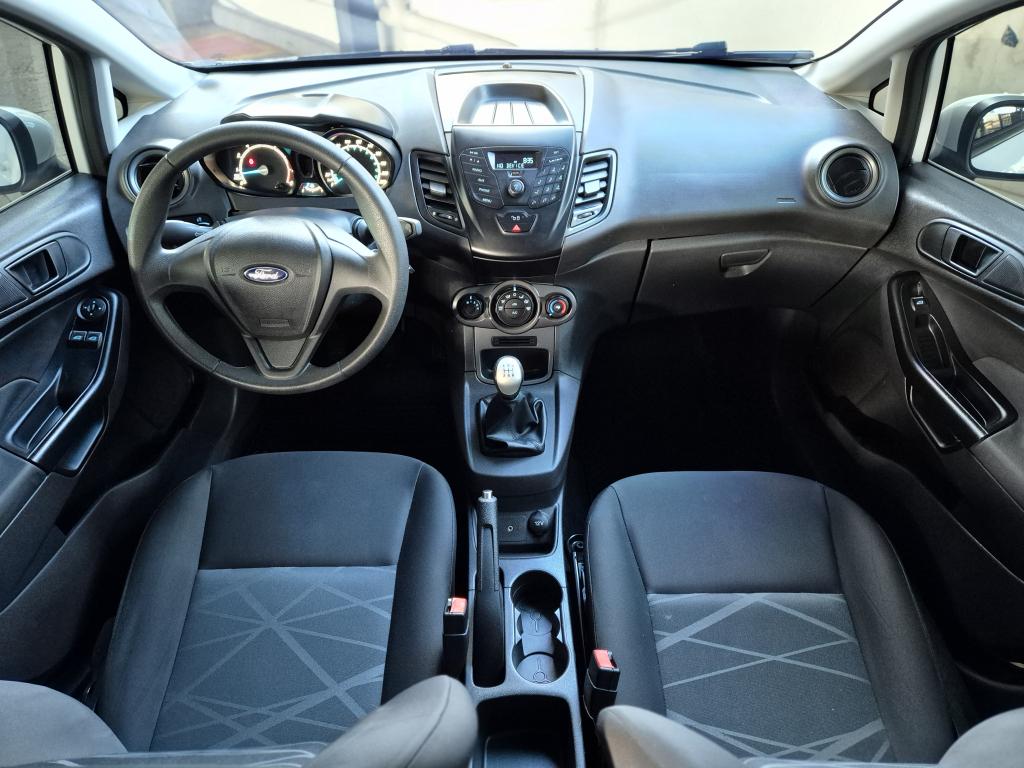 FORD Fiesta Hatch - Foto