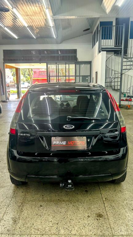 FORD Fiesta Hatch - Foto