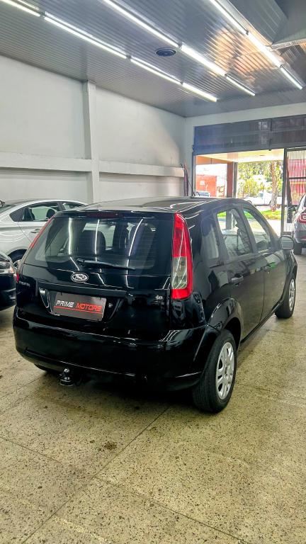FORD Fiesta Hatch - Foto