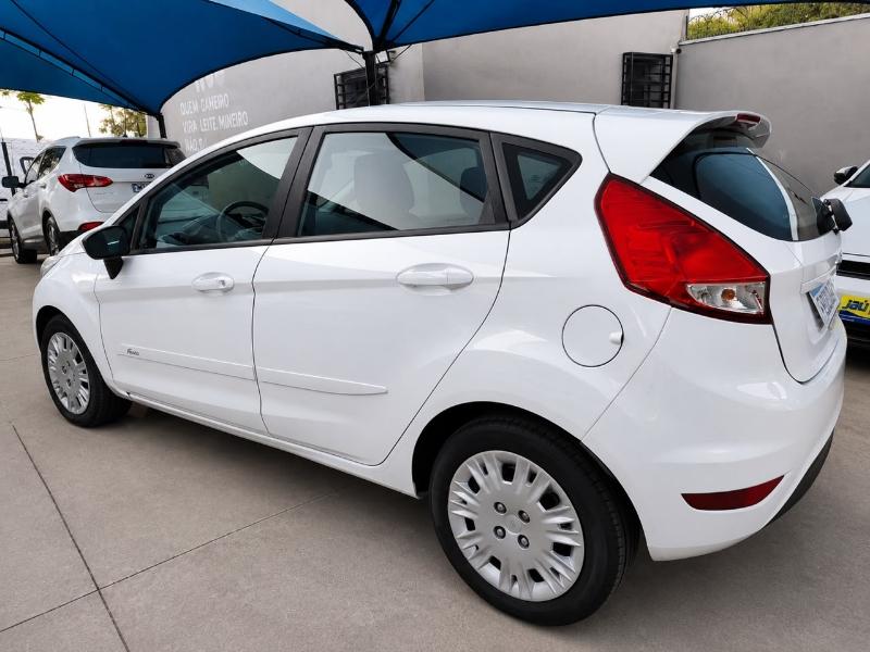 FORD Fiesta Hatch - Foto