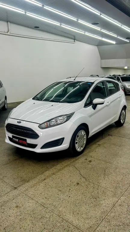 FORD Fiesta Hatch - Foto