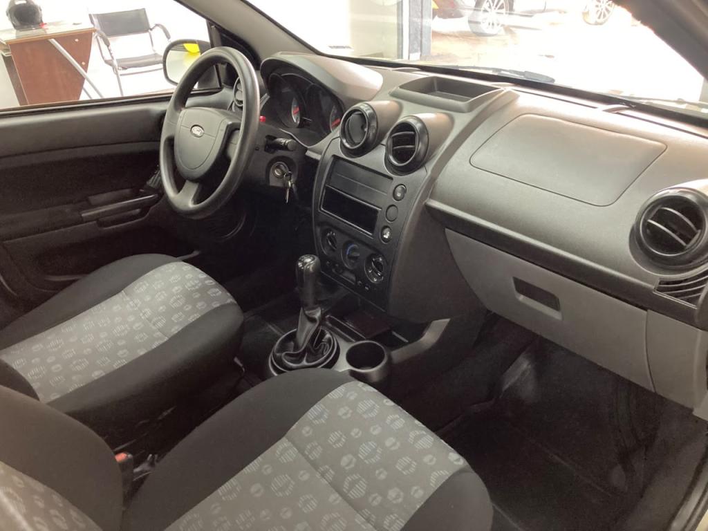FORD Fiesta Hatch - Foto