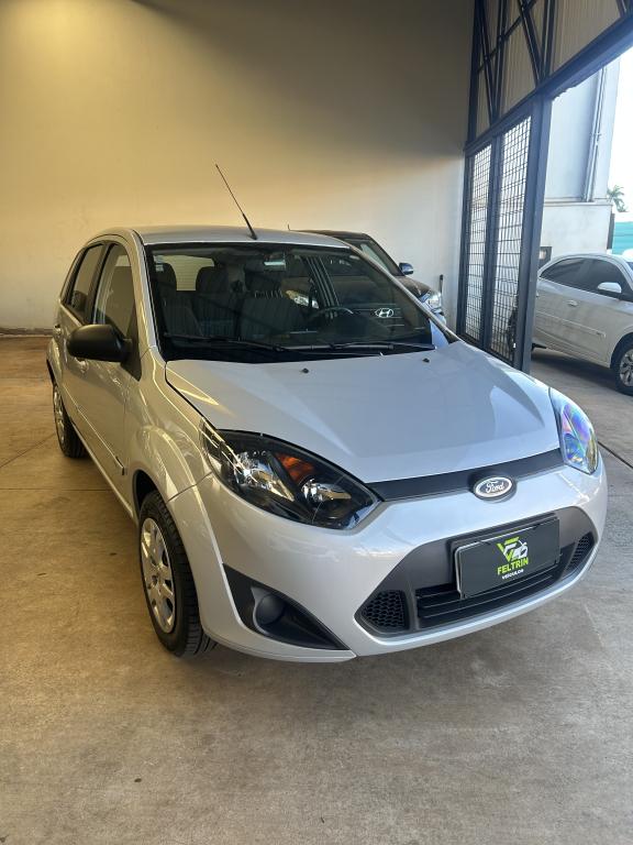 FORD Fiesta Hatch - Foto