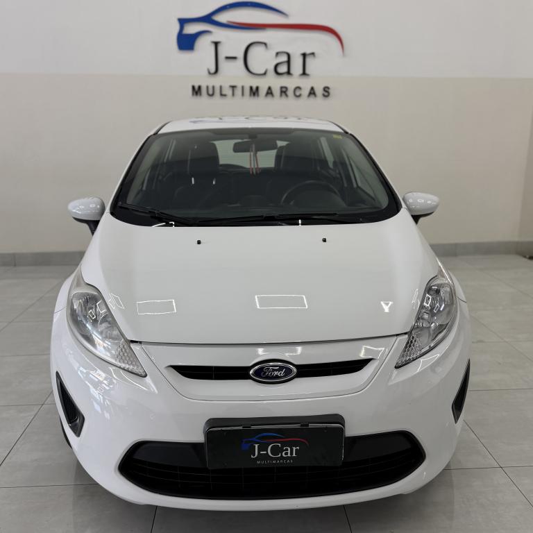 FORD Fiesta Hatch - Foto