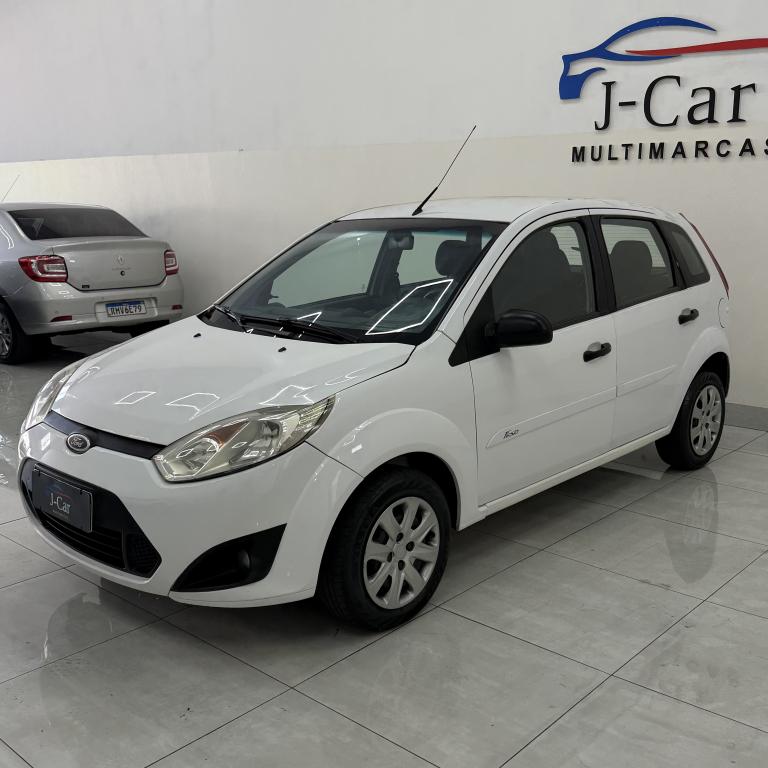 FORD Fiesta Hatch - Foto