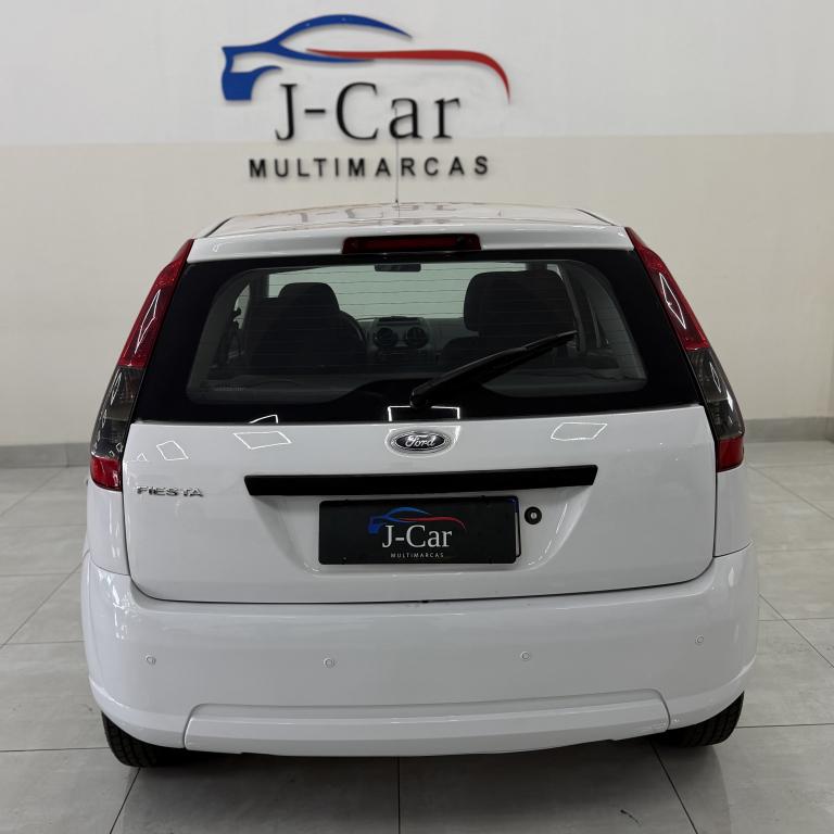 FORD Fiesta Hatch - Foto