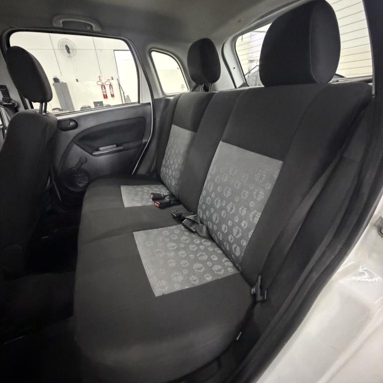 FORD Fiesta Hatch - Foto