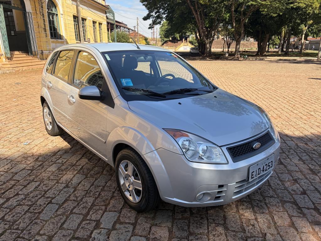 FORD Fiesta Hatch