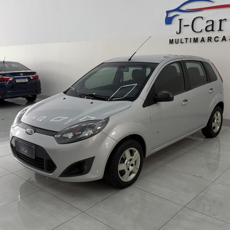 FORD Fiesta Hatch - Foto
