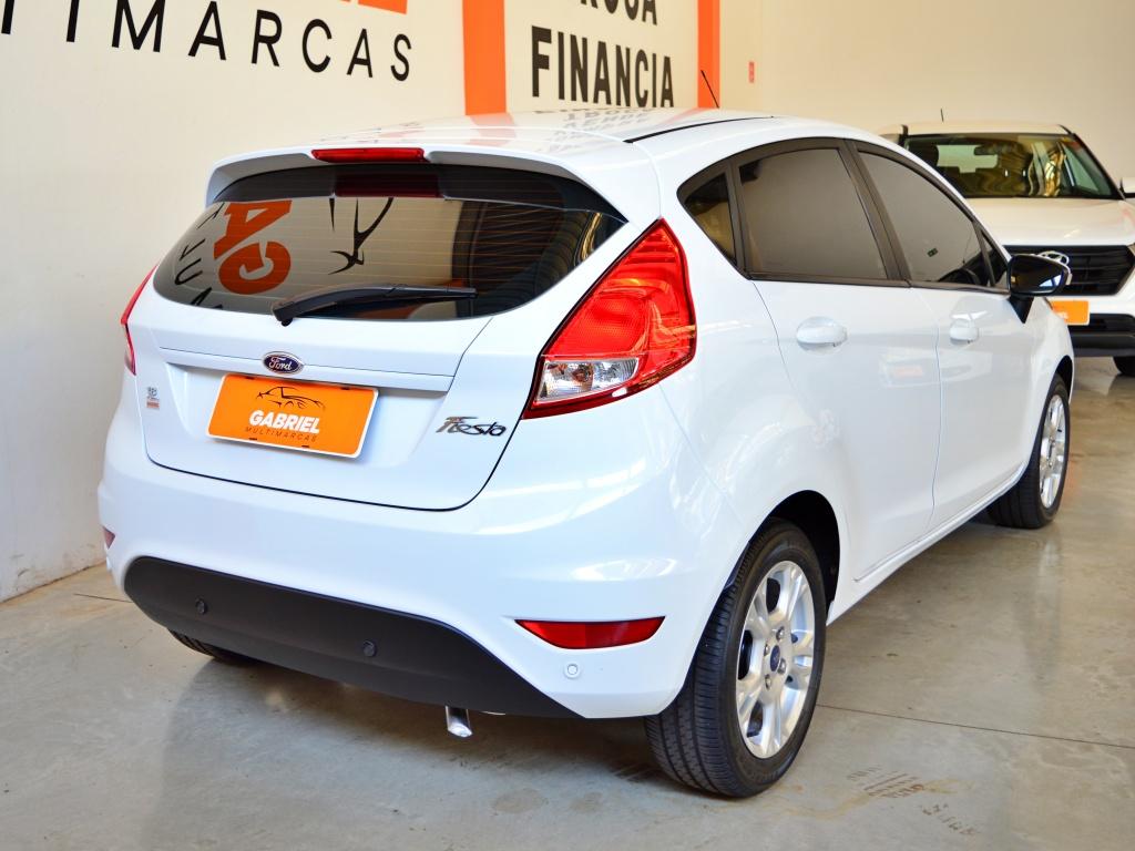 FORD Fiesta Hatch - Foto