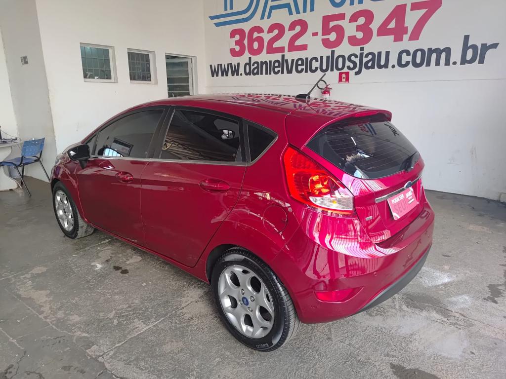 FORD Fiesta Hatch - Foto