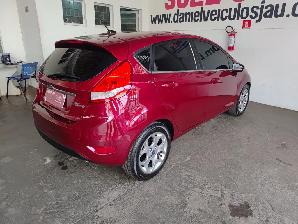 FORD Fiesta Hatch - Foto
