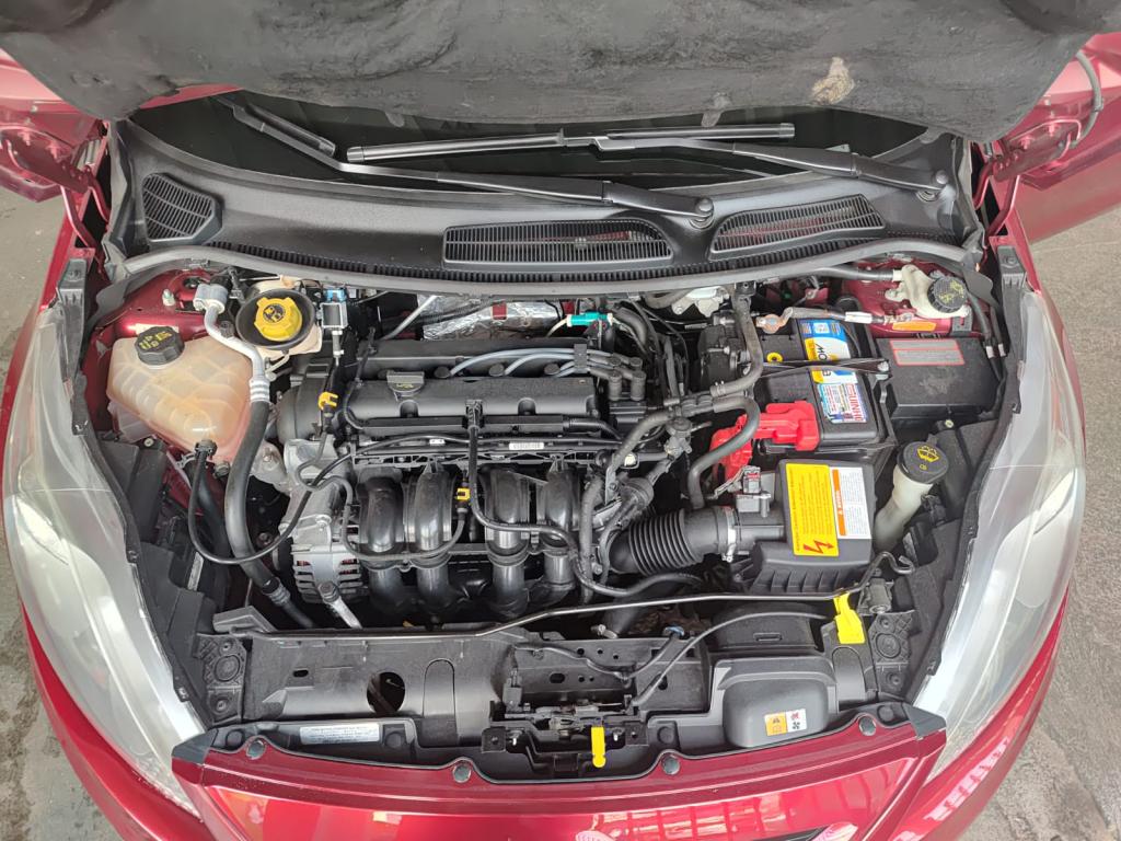 FORD Fiesta Hatch - Foto