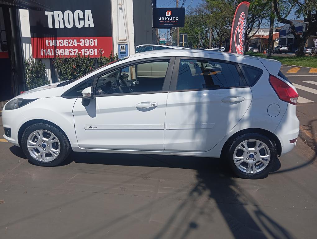 FORD Fiesta Hatch - Foto