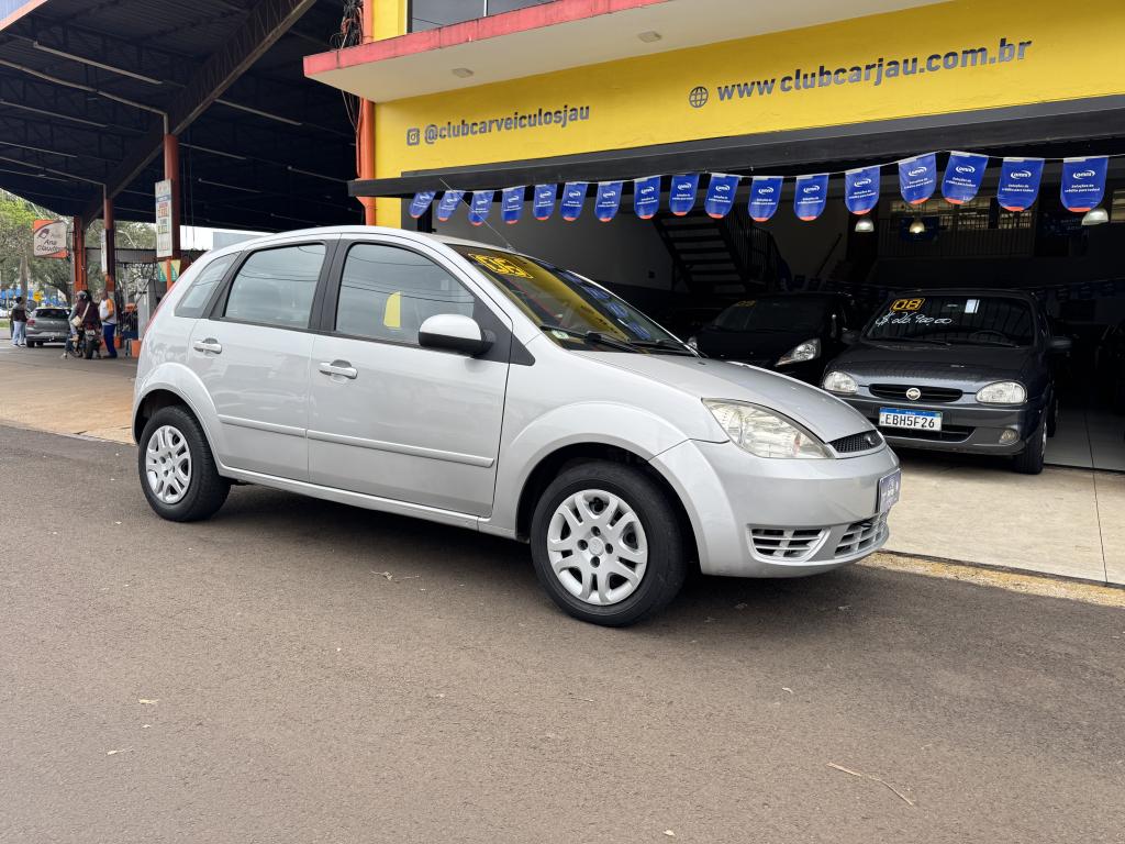 FORD Fiesta Hatch - Foto