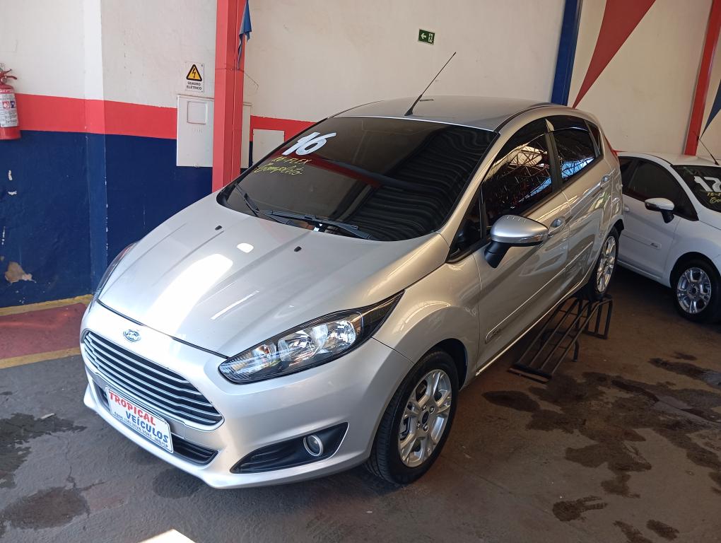 FORD Fiesta Hatch