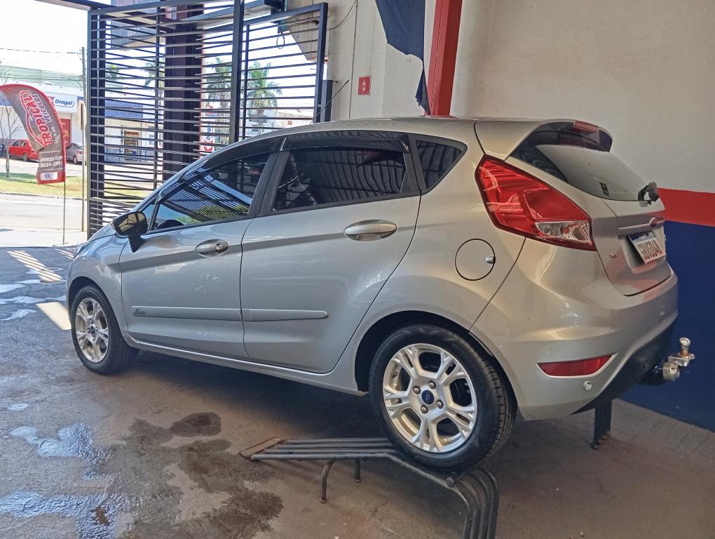 FORD Fiesta Hatch - Foto