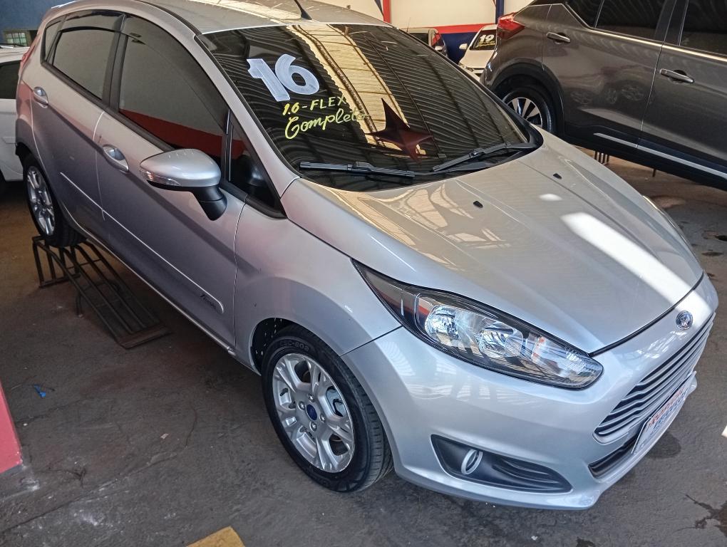FORD Fiesta Hatch - Foto