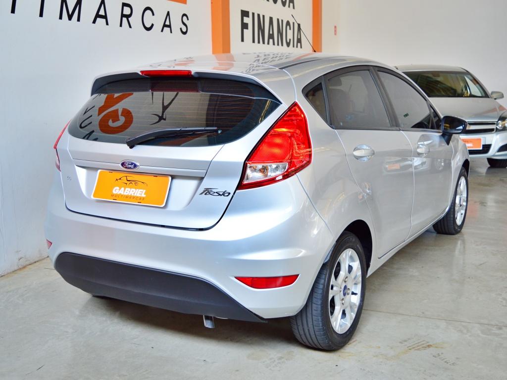 FORD Fiesta Hatch - Foto