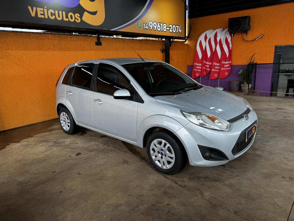 FORD Fiesta Hatch - Foto