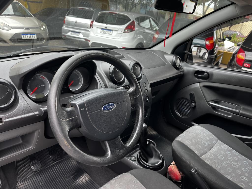 FORD Fiesta Hatch - Foto