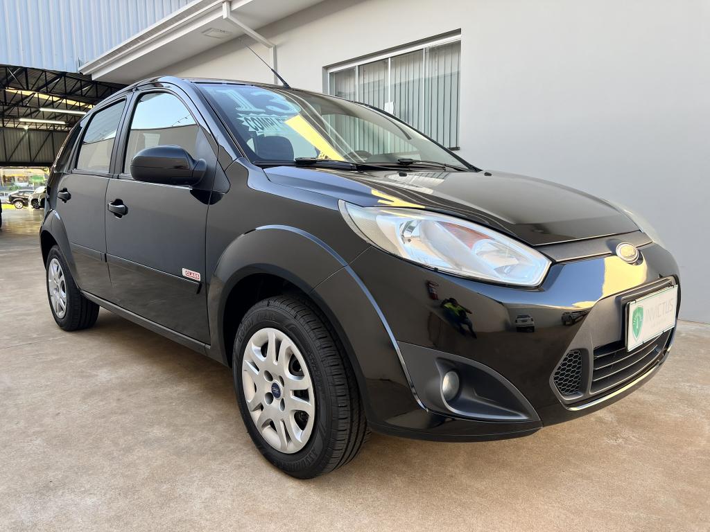 FORD Fiesta Hatch - Foto