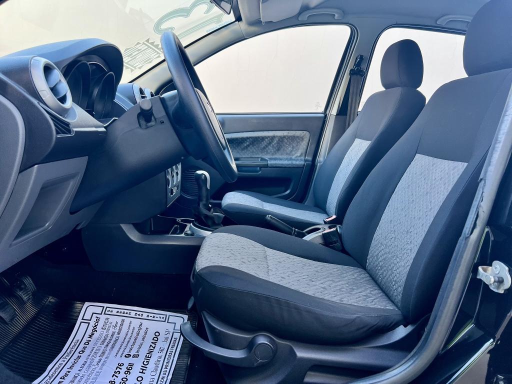 FORD Fiesta Hatch - Foto