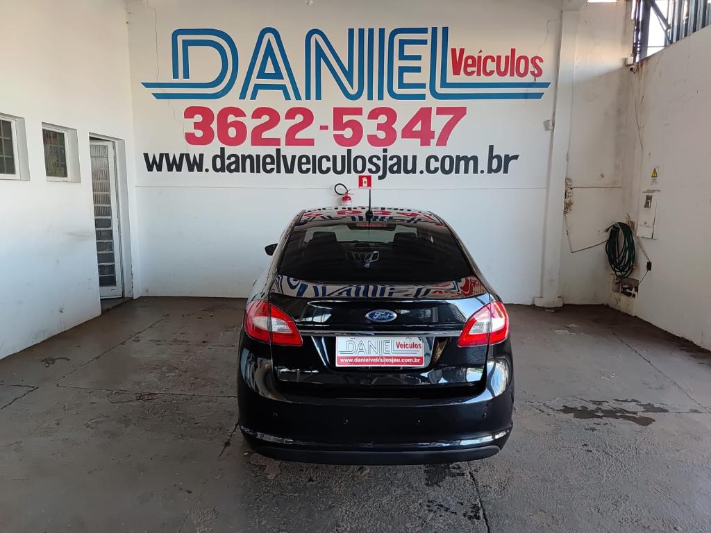 FORD Fiesta Sedan - Miniatura