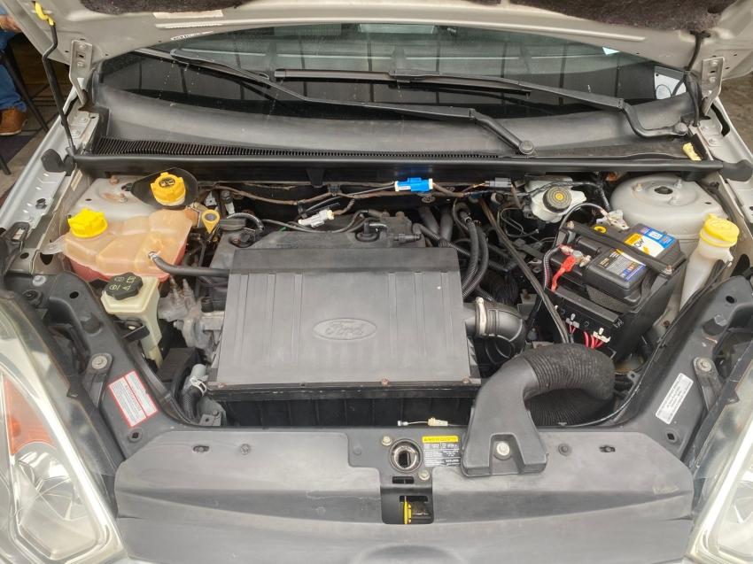 FORD Fiesta Sedan - Foto