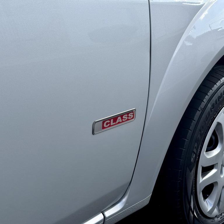 FORD Fiesta Sedan - Foto