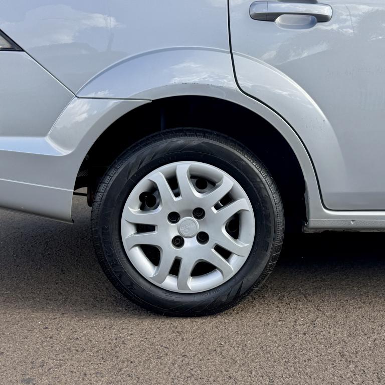 FORD Fiesta Sedan - Foto