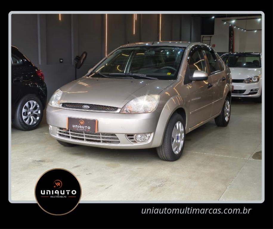 FORD Fiesta Sedan - Foto